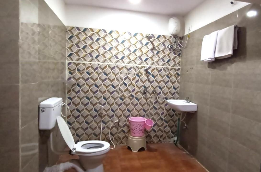 Zora Park Luxury Rooms فيساخاباتنام المظهر الخارجي الصورة