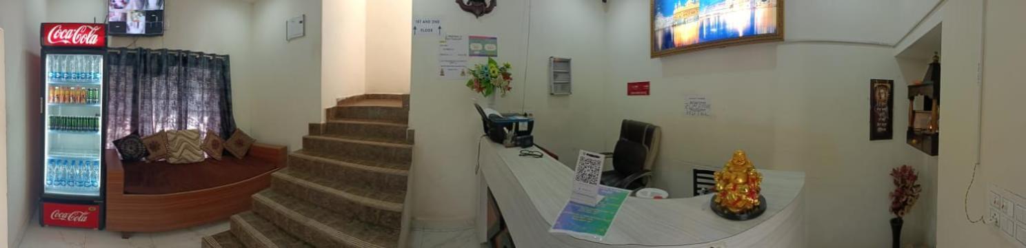 Zora Park Luxury Rooms فيساخاباتنام المظهر الخارجي الصورة