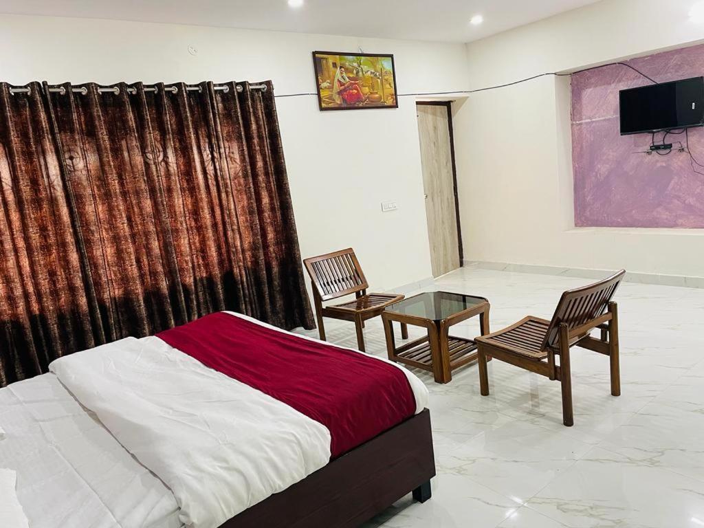 Zora Park Luxury Rooms فيساخاباتنام المظهر الخارجي الصورة