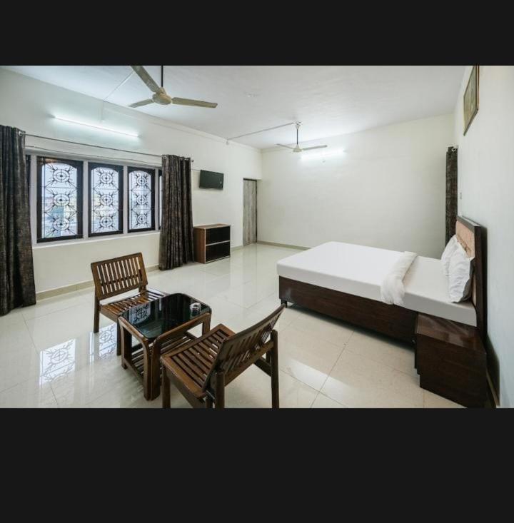 Zora Park Luxury Rooms فيساخاباتنام المظهر الخارجي الصورة